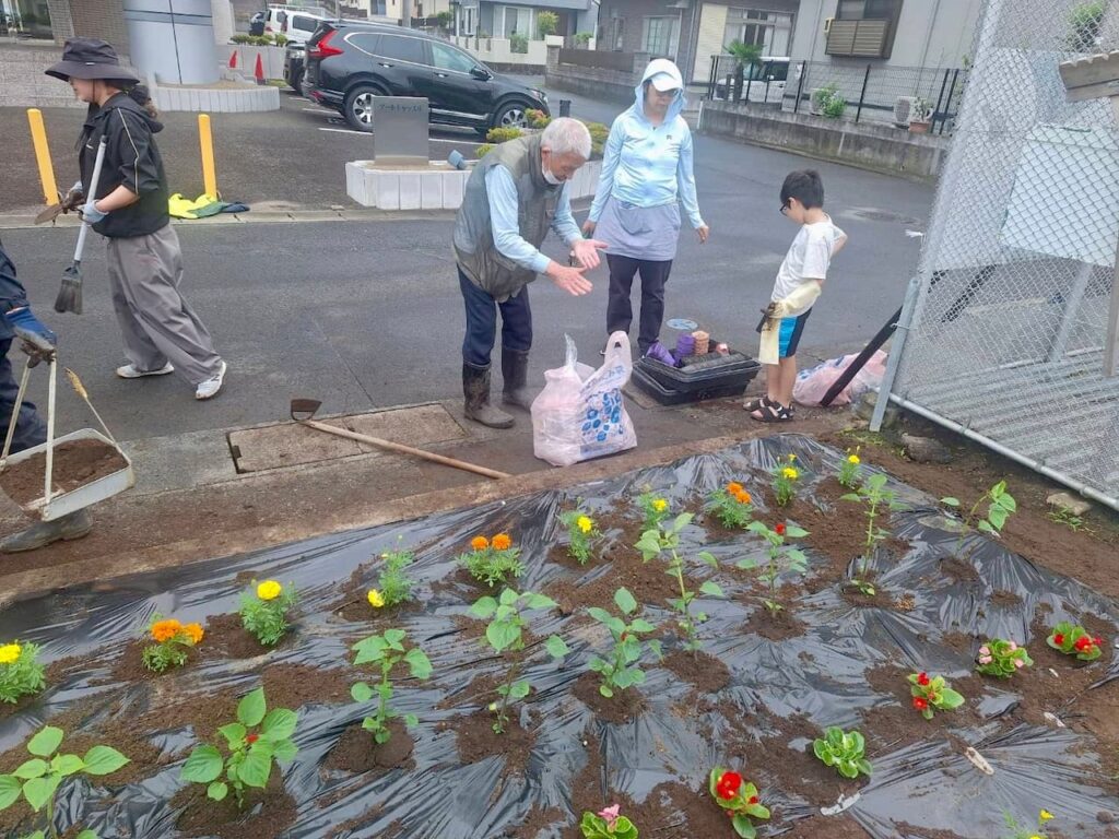 20260705_花壇植替_03